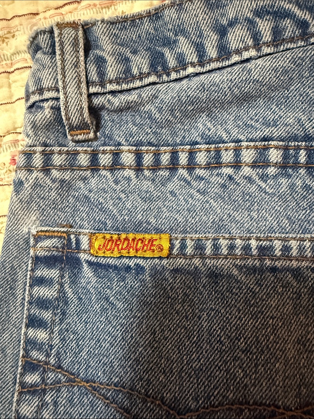 Vintage Jordache Light Blue Frayed Hem Denim Shorts - Picture 3 of 6